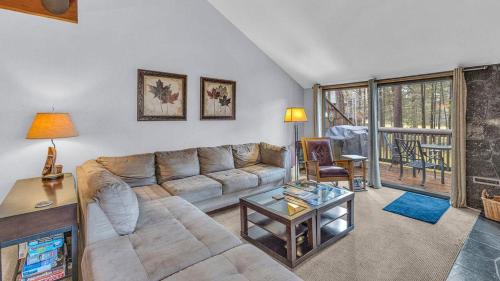 Sunriver Apartment | Wildflower - Unit 54