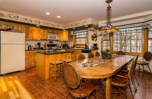 The Galena Territory House | Wildlife Surrounds! Enjoy Fireplace, Pool Table, Fire Pit, Piano. Near Marina!
