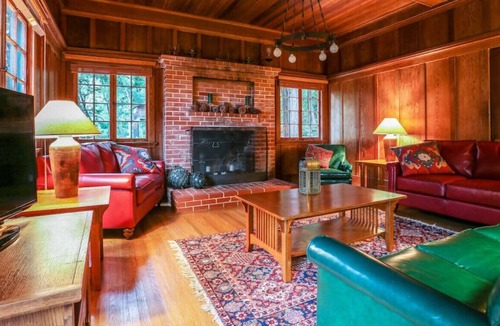 Inverness House | Wildwood - A 1904 Classic