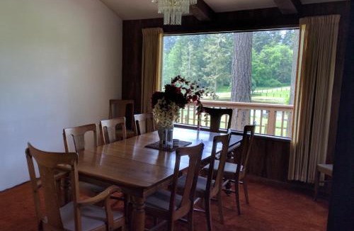 Oak Harbor Bed & Breakfast | Wildwood Farm Bed & Breakfast