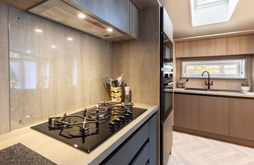 Weybourne Apartment | Wildwood - modern Kelling Heath caravan