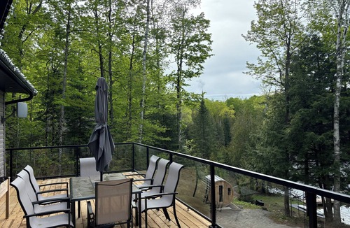 Minden Hills Cottage | WILEY WOODS COTTAGE