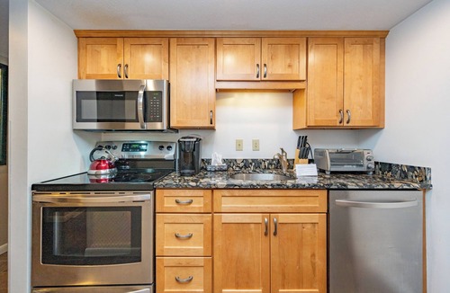 Thayerville Condo | Will O' The Wisp: 104B One Bedroom/One Bath