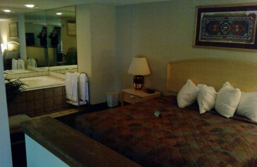 Claremore Hotel | Will Rogers Inn