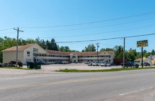 Brimley Hotel | Willabee's Motel
