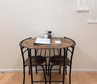 Northeast Neighbors Apartment | Willamette Cottage