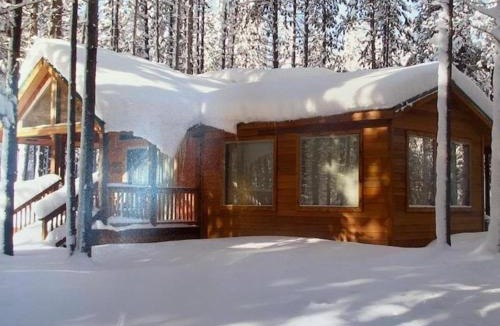 Crescent Ski Chalet | Willamette Pass Inn & Chalets