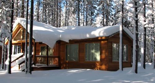 Crescent Ski Chalet | Willamette Pass Inn & Chalets
