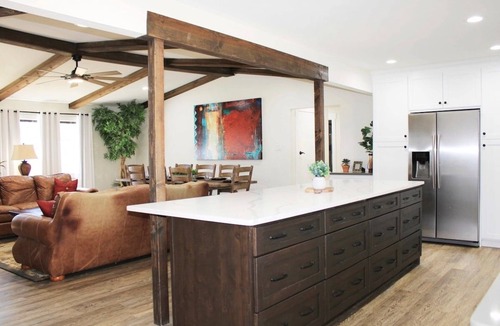 Pottsboro House | Willard Lodge | Hottub