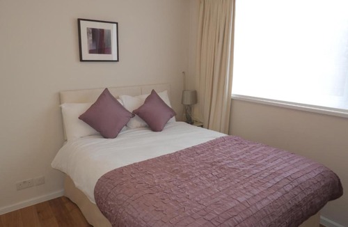 Knightsbridge Apartment | william mew`s apartment