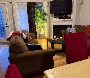 Morton Meadows House | William