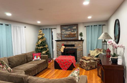 Morton Meadows House | William