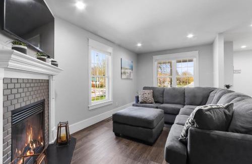 Williams Bay House | Williams Bay House - Cherry Street Retreat