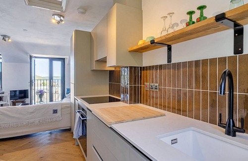 Mylor Churchtown Apartment | Williams Court