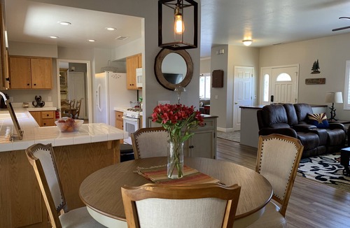 Williams House | Williams Hunt/Fish/Golf/Relax Getaway!