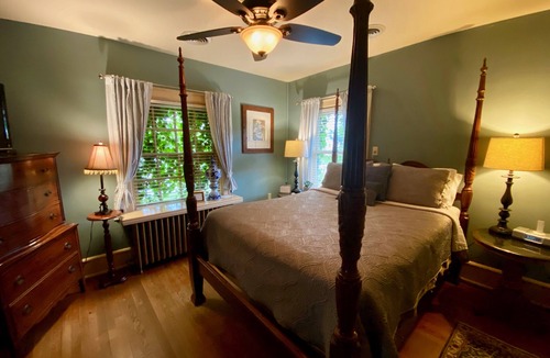 Williamsburg Bed & Breakfast | Williamsburg Manor B&B