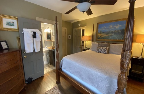 Williamsburg Bed & Breakfast | Williamsburg Manor B&B