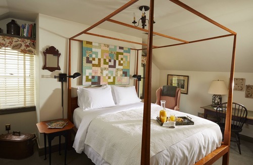 Burlington Bed & Breakfast | Willis Graves B&B