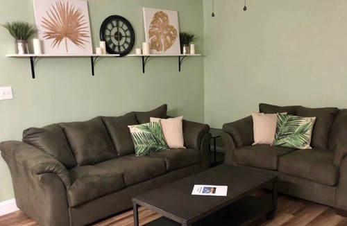 Willoughby Spit Condo | Willoughby Escape Suite 4