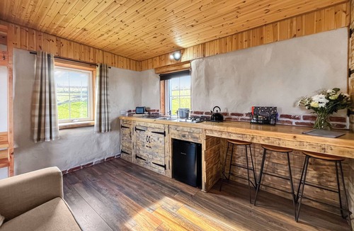 Forres Cottage | Willow Bale Cabin - UK49074