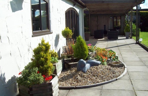 Wick St. Lawrence Bed & Breakfast | WILLOW BARN boutique B&B