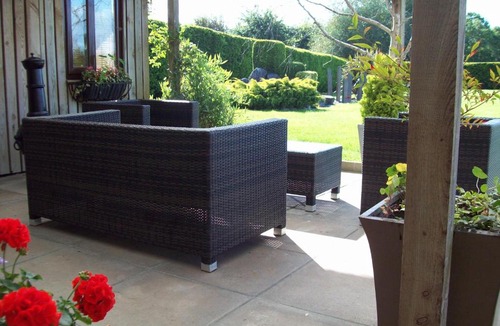 Wick St. Lawrence Bed & Breakfast | WILLOW BARN boutique B&B