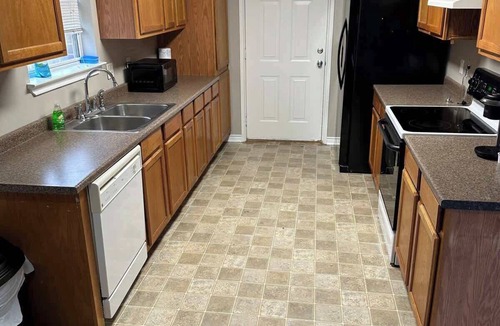 Lufkin House | Willow Bay Getaway Home