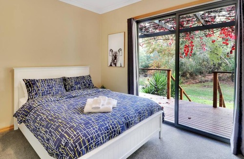 Macs Cove House | Willow Bend