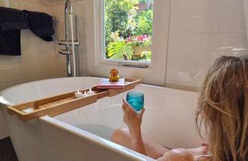 Beechmont House | Willow Cabin