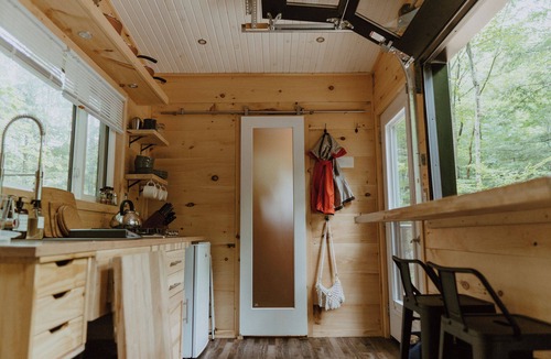 Dysart et al Cabin | Willow Cabin | Magnificent Remote Waterfront Cabin