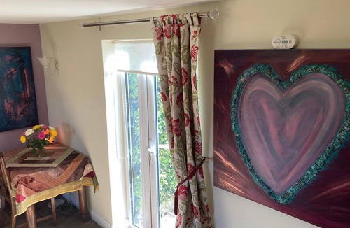 Hickling Cottage | Willow cottage beautifully appointed.