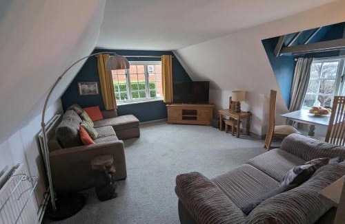 Horning House | Willow Cottage