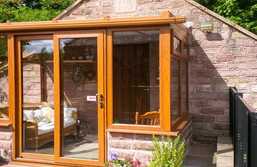 Upper Hulme House | Willow Cottage