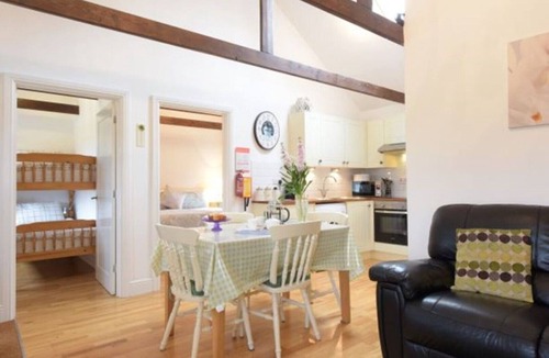 Harrietsham Cottage | Willow Cottage in idyllic Kent setting.