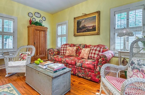 Townsend House | Willow Cottage