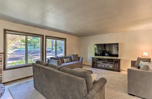 Willow Creek House | Willow Creek Hideaway with Deck, 1 Mi to River!