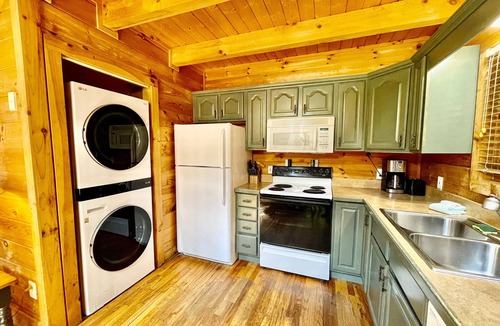 Townsend Cabin | Willow Creek