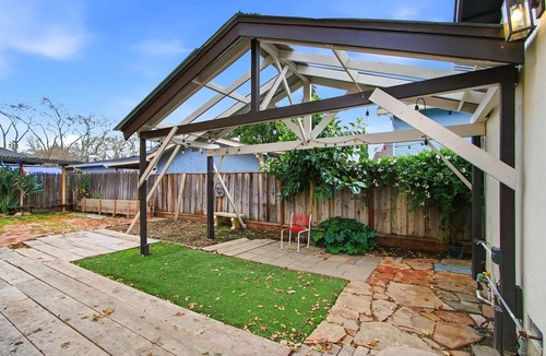 Willow Glen House | Willow Glen Private Master Studio Retreat + WFH!