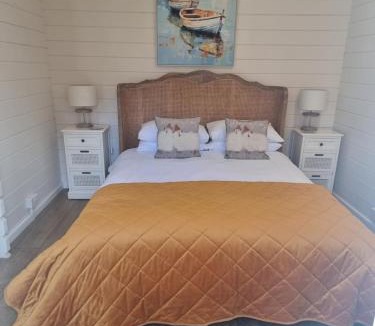 Wittering Bed & Breakfast | Willow House B&B