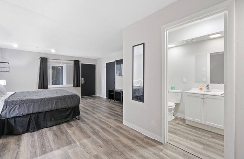 Eau Claire Hotel | Willow Inn Suites