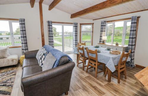 Rugeley House | Willow Lodge