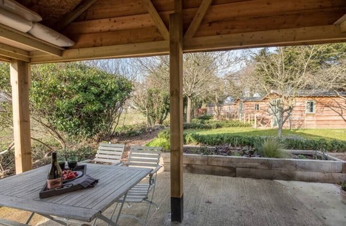 Beccles Cabin | Willow Lodge, Toad Hall, Wangford