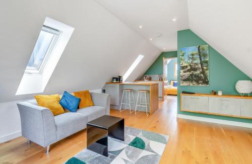 Bulmer House | Willow Loft - Uk49479