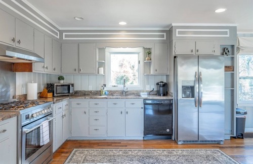 Chattanooga Valley House | Willow Manor| Charming older home w/MTN Views!