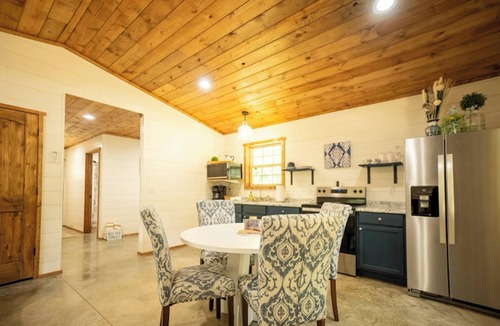 Fort Payne Cabin | Willow Oak Cottage