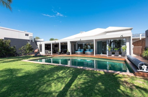 Yarrawonga House | Willow on the Waterfront