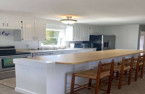 Dutton House | Willow Point Waterfront Home