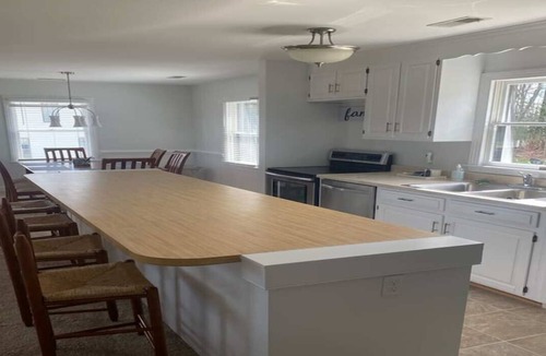 Dutton House | Willow Point Waterfront Home