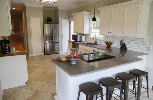 Pleasant View House | Willow Pond Nashville, A Private Luxury Five-Star Farmhouse Great for Lg Groups!