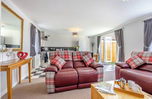 North Somercotes Cottage | Willow's Cottage - UK42144